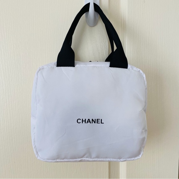 Brand New Chanel White Puffy Top Handles Beauty Makeup Cosmetic Bag - Picture 1 of 14